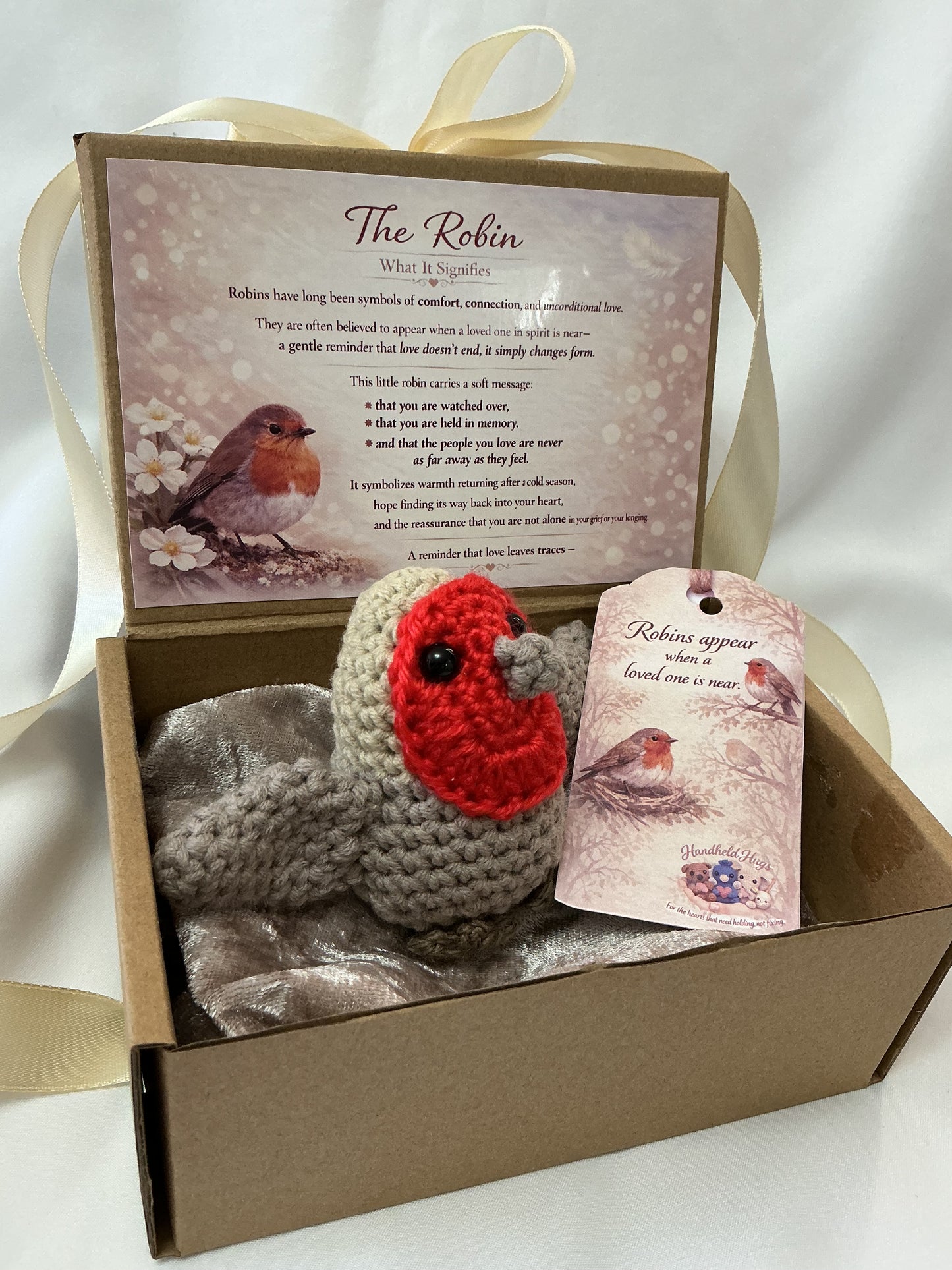 Handcrafted Robin – Symbol of Comfort & Connection