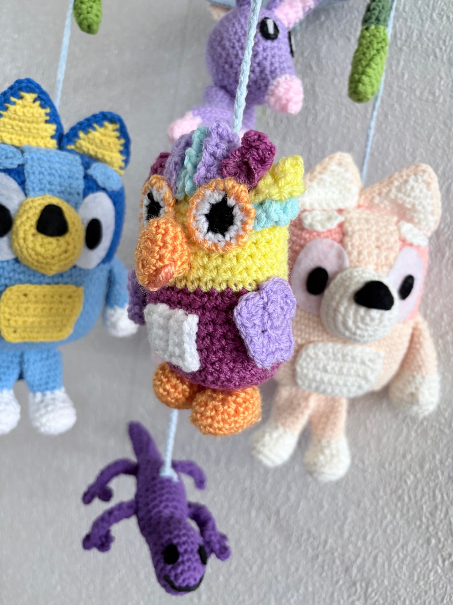Bluey‑Inspired Crochet Cot Mobile – Handmade Nursery Décor (Decorative Only)