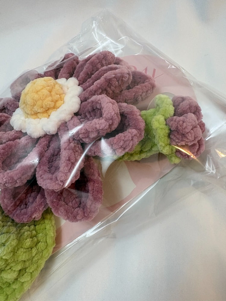 Handmade Crochet Mother’s Day Flower Card – Purple Bloom Edition