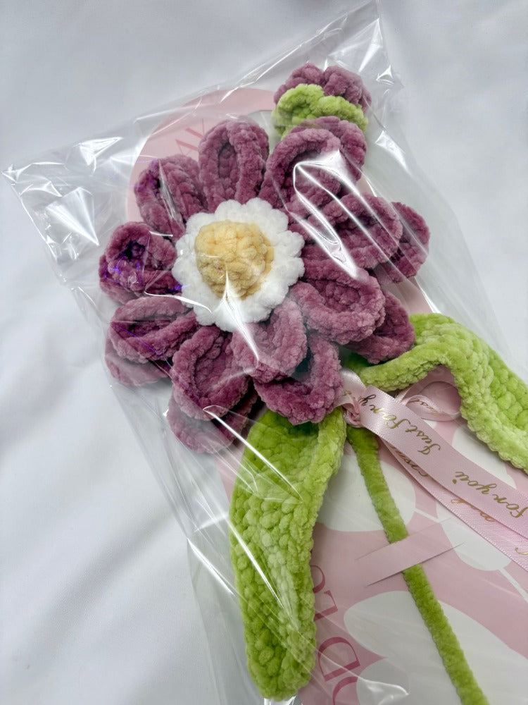 Handmade Crochet Mother’s Day Flower Card – Purple Bloom Edition